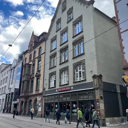 1 Am Bahnhof Apartment