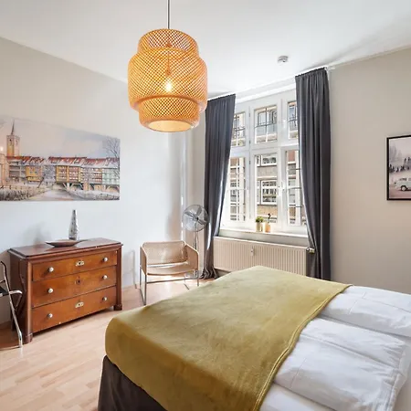 1 Am Bahnhof דירה ארפורט